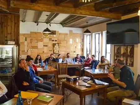 Guide-Training-Albania